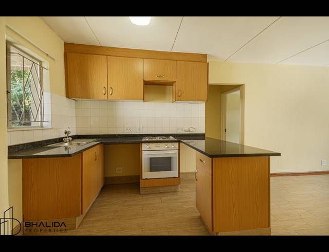 1 BEDROOM APARTMENT FOR SALE IN BUCCLEUCH